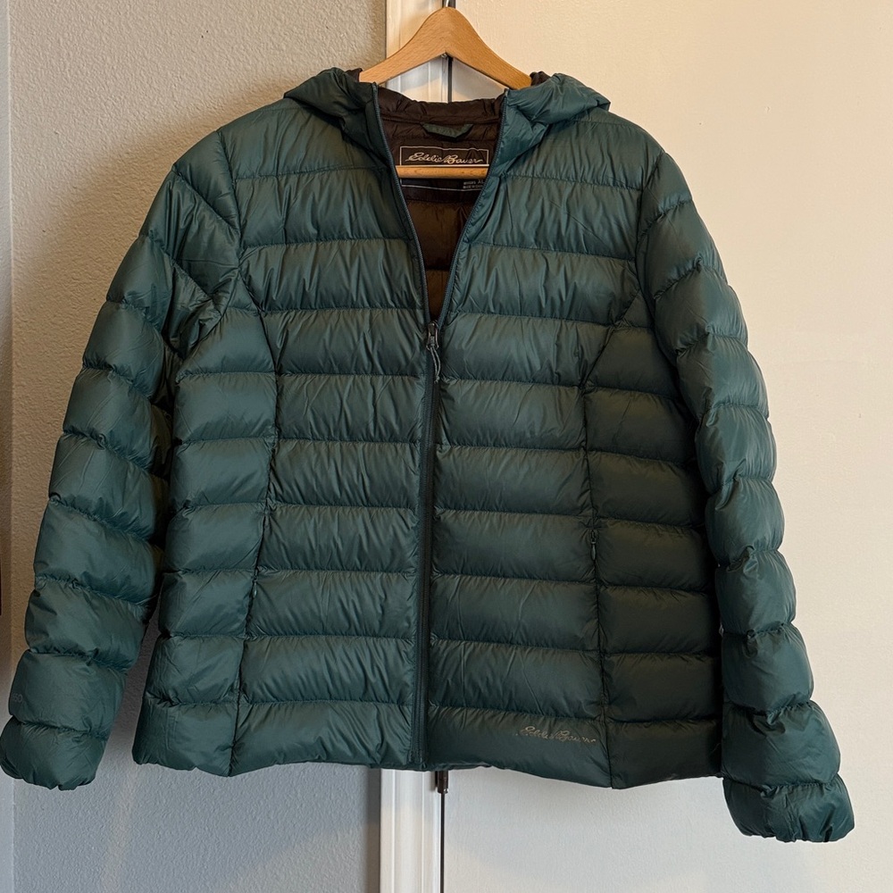 Eddie Bauer CirrusLite EB650 Green Down Jacket puffer XL